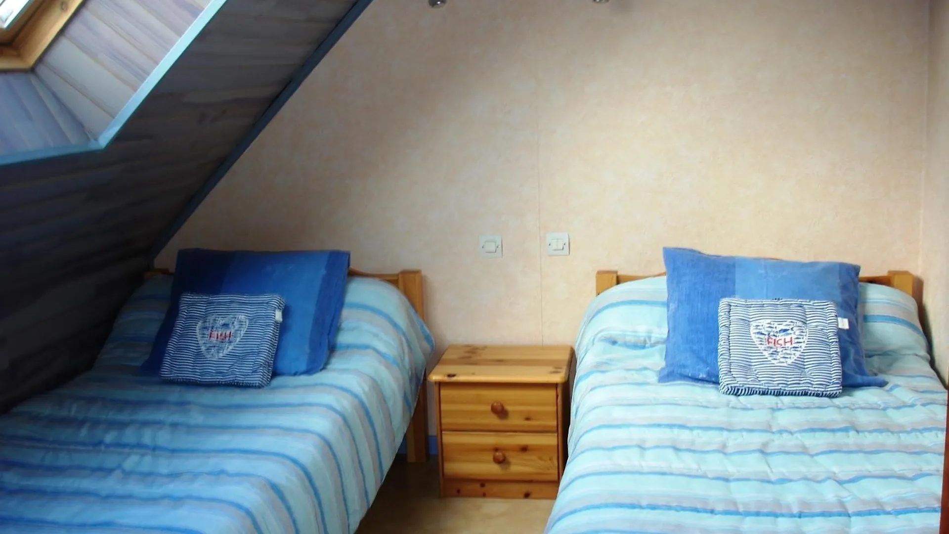 ***  Le Stang Bed and Breakfast Le Croisty Γαλλία